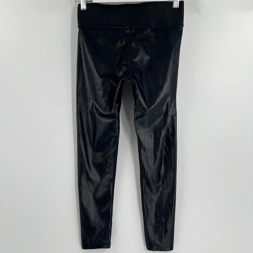 Carbon 38 Women's Size Small Takara Shine High Rise Waisted 7/8 Leggings‎ Black